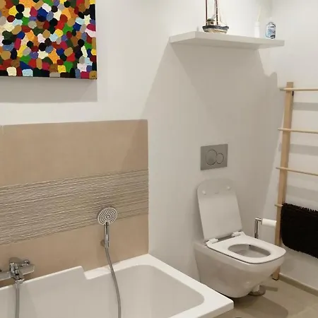 Apartment Prachtig Gelijkvloers Met Verwarmd Zwembad & Fitness *